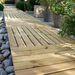 Blooma Benoue Brown Pine Deck Tile (L)1m (W)1000mm (T)40mm -Gardens and Outdoor Stores blooma benoue brown pine deck tile l 1m w 1000mm t 40mm3663602948650 01i bq