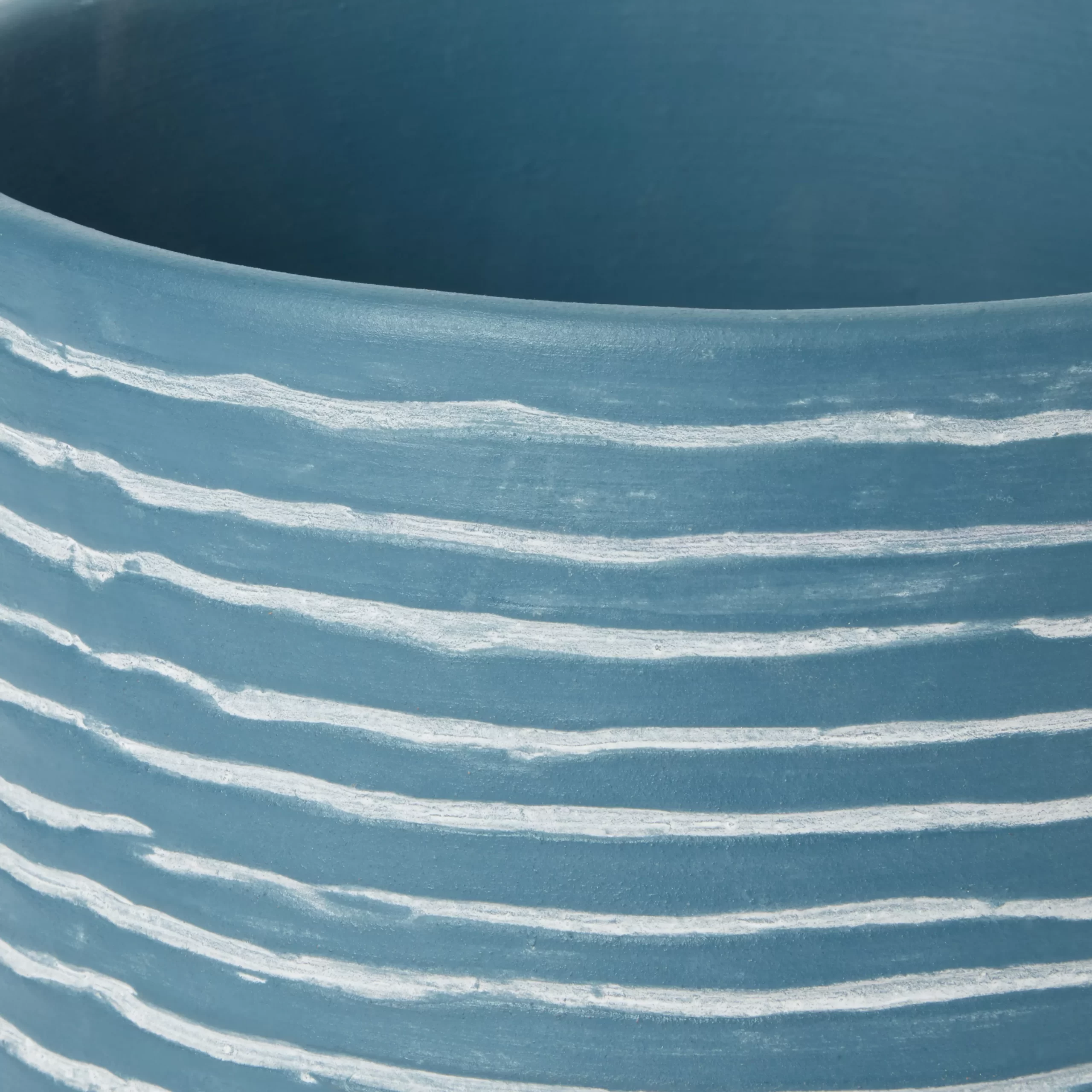 Blue Coral Clay Striped Round Plant Pot (Dia)20cm 4 Blue Coral Clay Striped Round Plant Pot (Dia)20cm - Image 2
