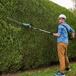 Bosch Power For All 18V 450mm UniversalHedgePole 18 Cordless Hedge Trimmer 9 Bosch Power For All 18V 450mm UniversalHedgePole 18 Cordless Hedge Trimmer -Gardens and Outdoor Stores bosch power for all 18v 450mm universalhedgepole 18 cordless hedge trimmer3165140888073 06i bq