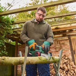 Bosch Power For All UniversalChain18 Cordless Chainsaw -Gardens and Outdoor Stores bosch power for all universalchain18 cordless chainsaw3165140925662 05bq