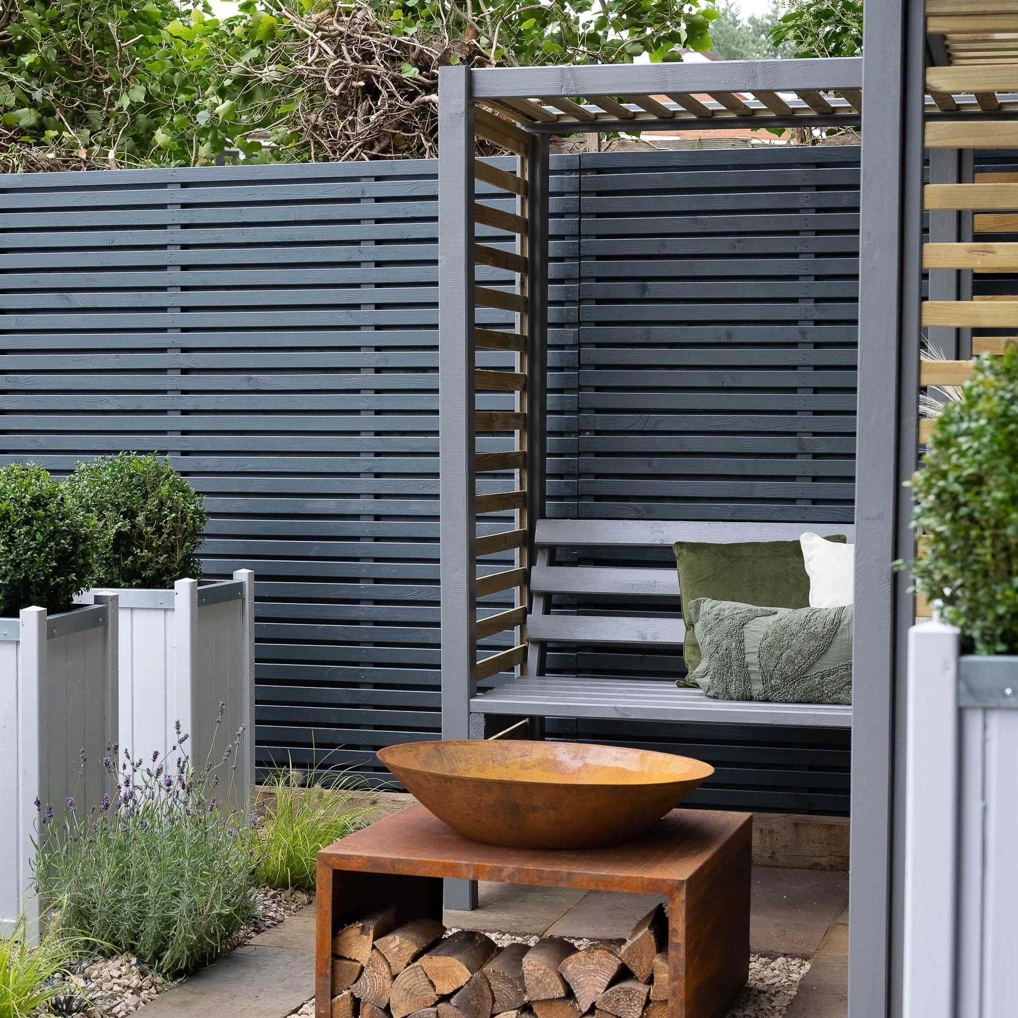 Forest Firenze Corner Arbour, (H)1970mm (W)1800mm (D)1800mm - Assembly Required 12 Forest Firenze Corner Arbour, (H)1970mm (W)1800mm (D)1800mm - Assembly Required - Image 10