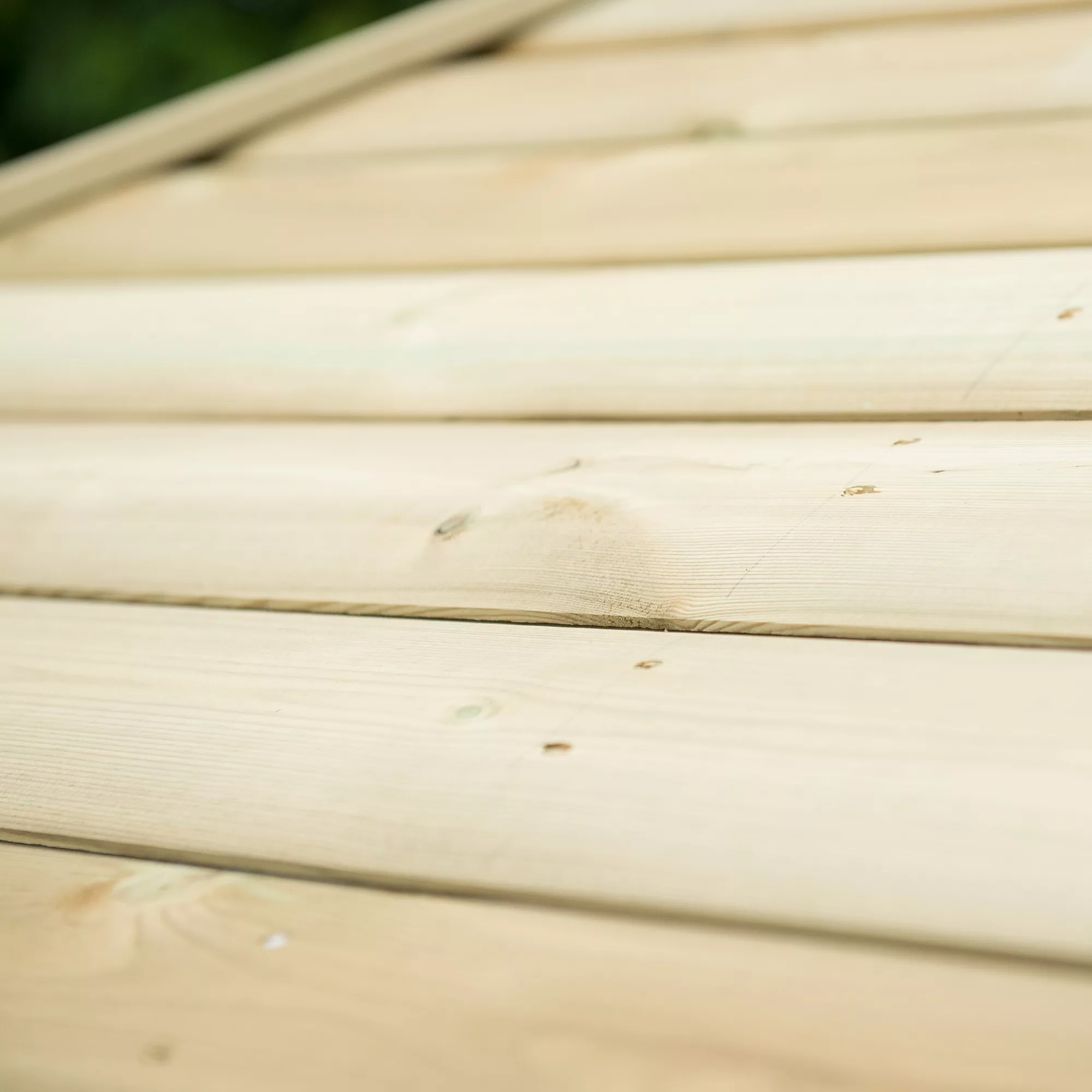 Forest Garden Premium Octagonal Gazebo, (W)5.27m (D)3.78m 9 Forest Garden Premium Octagonal Gazebo, (W)5.27m (D)3.78m - Image 7