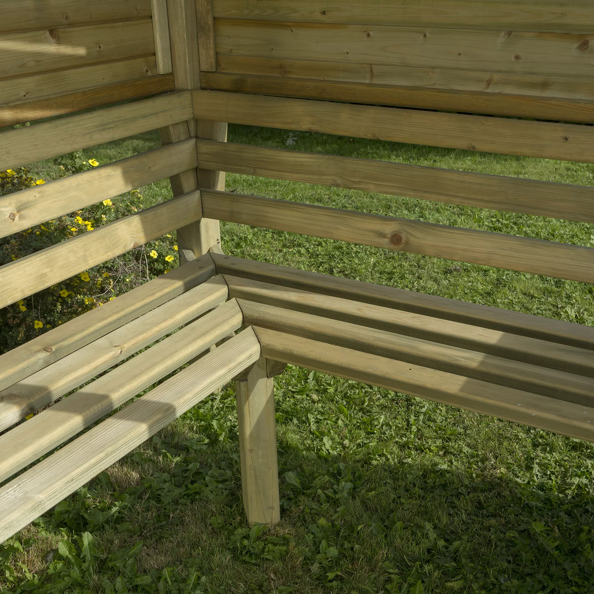 Forest Venetian Corner Arbour, (H)2500mm (W)2330mm (D)1610mm - Assembly Required 11 Forest Venetian Corner Arbour, (H)2500mm (W)2330mm (D)1610mm - Assembly Required - Image 9