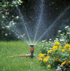 Gardena Sprinkler Pulse Sprinkler -Gardens and Outdoor Stores gardena sprinkler pulse sprinkler4066407004207 02i bq
