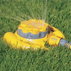 Hozelock Multi Rotary Sprinkler -Gardens and Outdoor Stores hozelock multi rotary sprinkler5010646045537 03bq