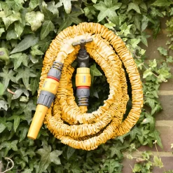 Hozelock Superhoze Flexible Yellow Expanding Hose Pipe (L)15m -Gardens and Outdoor Stores hozelock superhoze flexible yellow expanding hose pipe l 15m5010646061254 09i bq