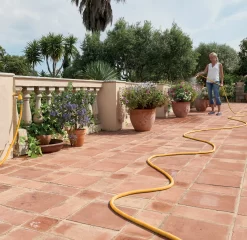 Hozelock Superhoze Yellow Hose Pipe -Gardens and Outdoor Stores hozelock superhoze yellow hose pipe5010646061452 02i