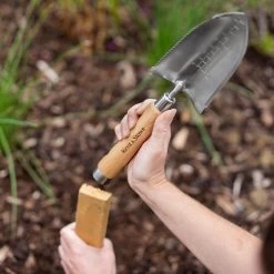 Kent & Stowe Hand Trowels Natural Trowel (H) 320mm X (W) 86mm 9 Kent & Stowe Hand Trowels Natural Trowel (H) 320mm X (W) 86mm -Gardens and Outdoor Stores kent stowe hand trowels natural trowel h 320mm x w 86mm5024160000033 02i bq