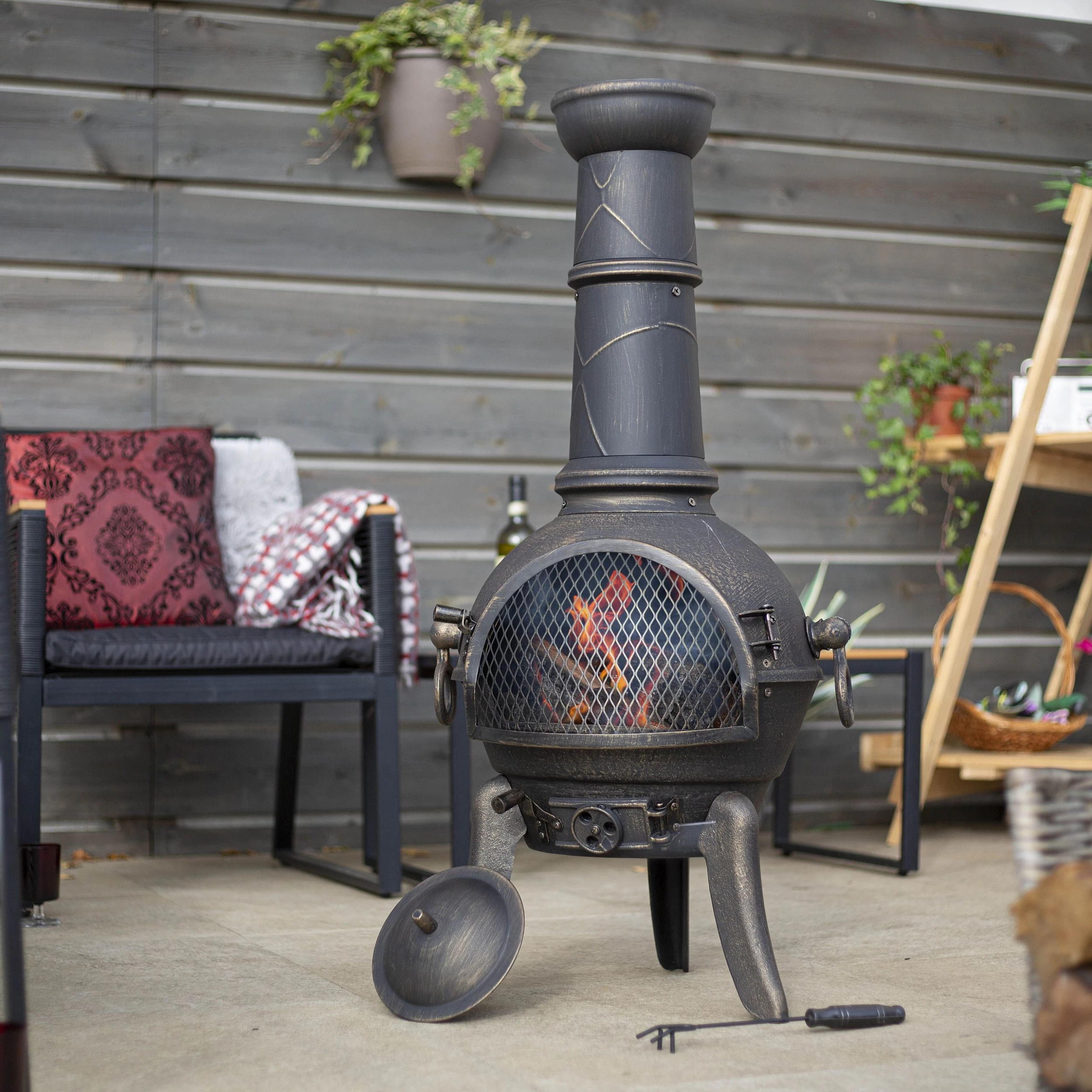 La Hacienda Cuba Cast Iron & Steel Chiminea 3 La Hacienda Cuba Cast Iron & Steel Chiminea