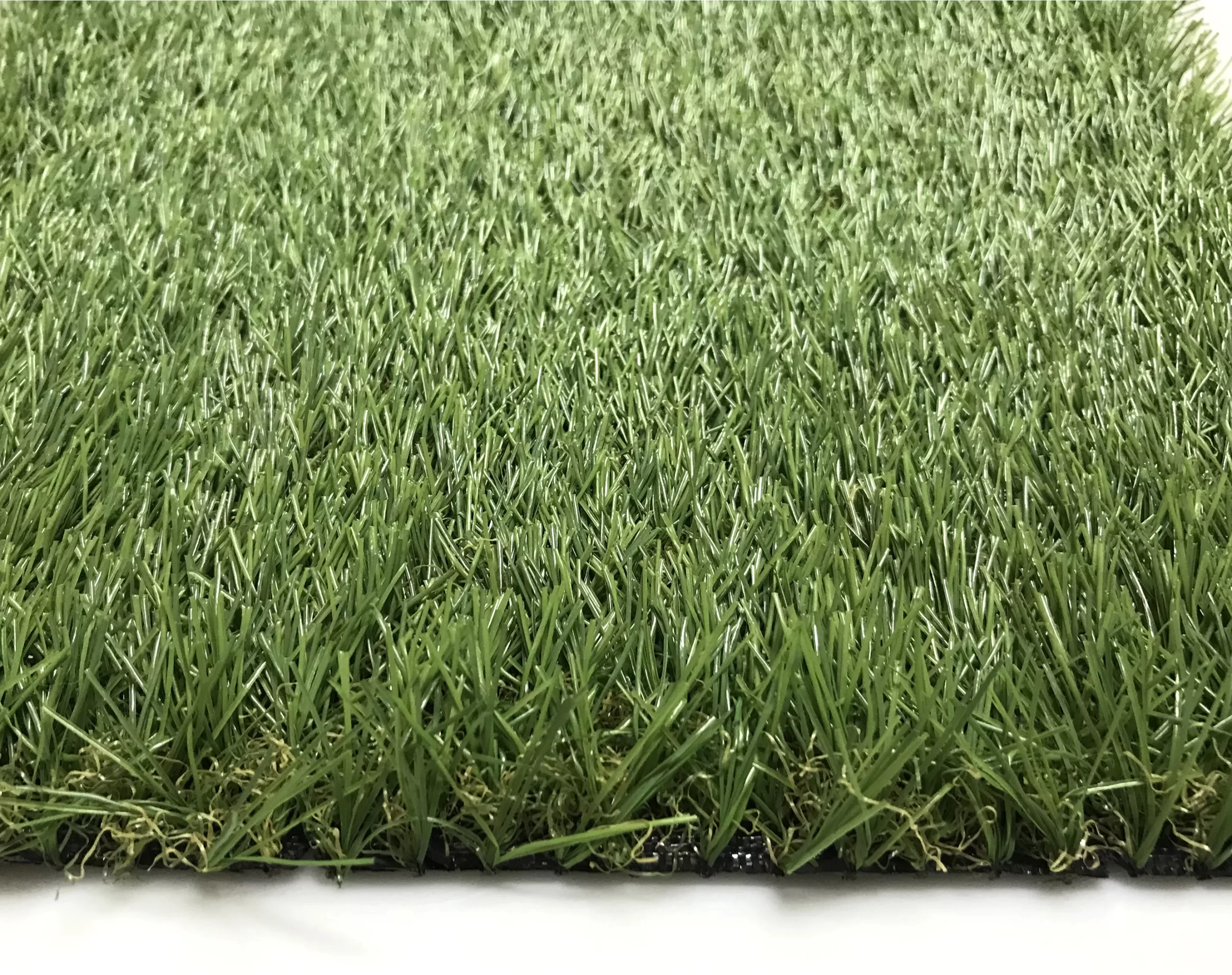 Linden Medium Density Artificial Grass (L)4m (W)1m (T)32mm 5 Linden Medium Density Artificial Grass (L)4m (W)1m (T)32mm - Image 3