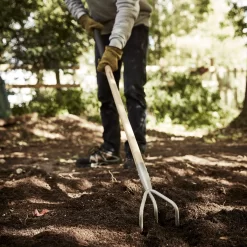 Magnusson Carbon Steel Cultivator -Gardens and Outdoor Stores magnusson carbon steel cultivator5059340087320 01i