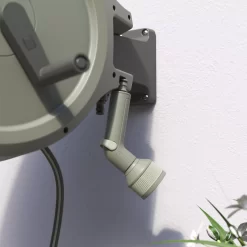 Verve Wall-mounted Manual Hose Reel Set (L)40m -Gardens and Outdoor Stores verve wall mounted manual hose reel set l 40m5059340251004 02i
